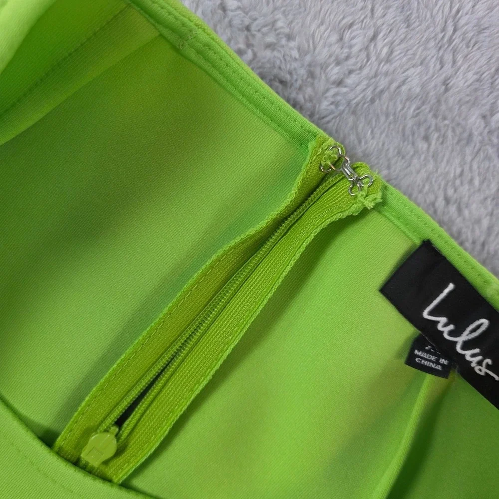 Lulus‎ Women XS She's Bold Neon Green Mini Skirt Bodycon High Waist Scuba Knit